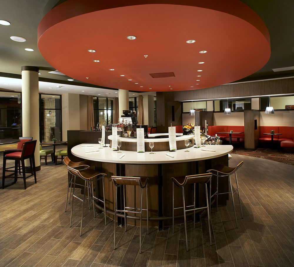 Courtyard By Marriott San Antonio Six Flags At The Rim Exterior foto