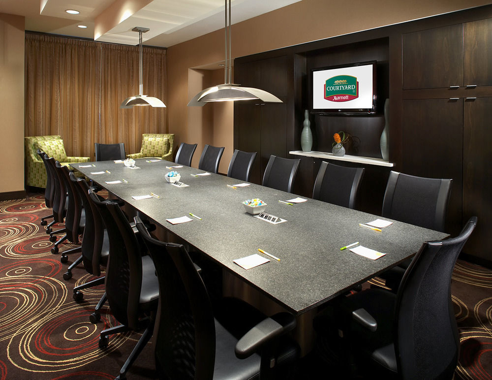 Courtyard By Marriott San Antonio Six Flags At The Rim Exterior foto