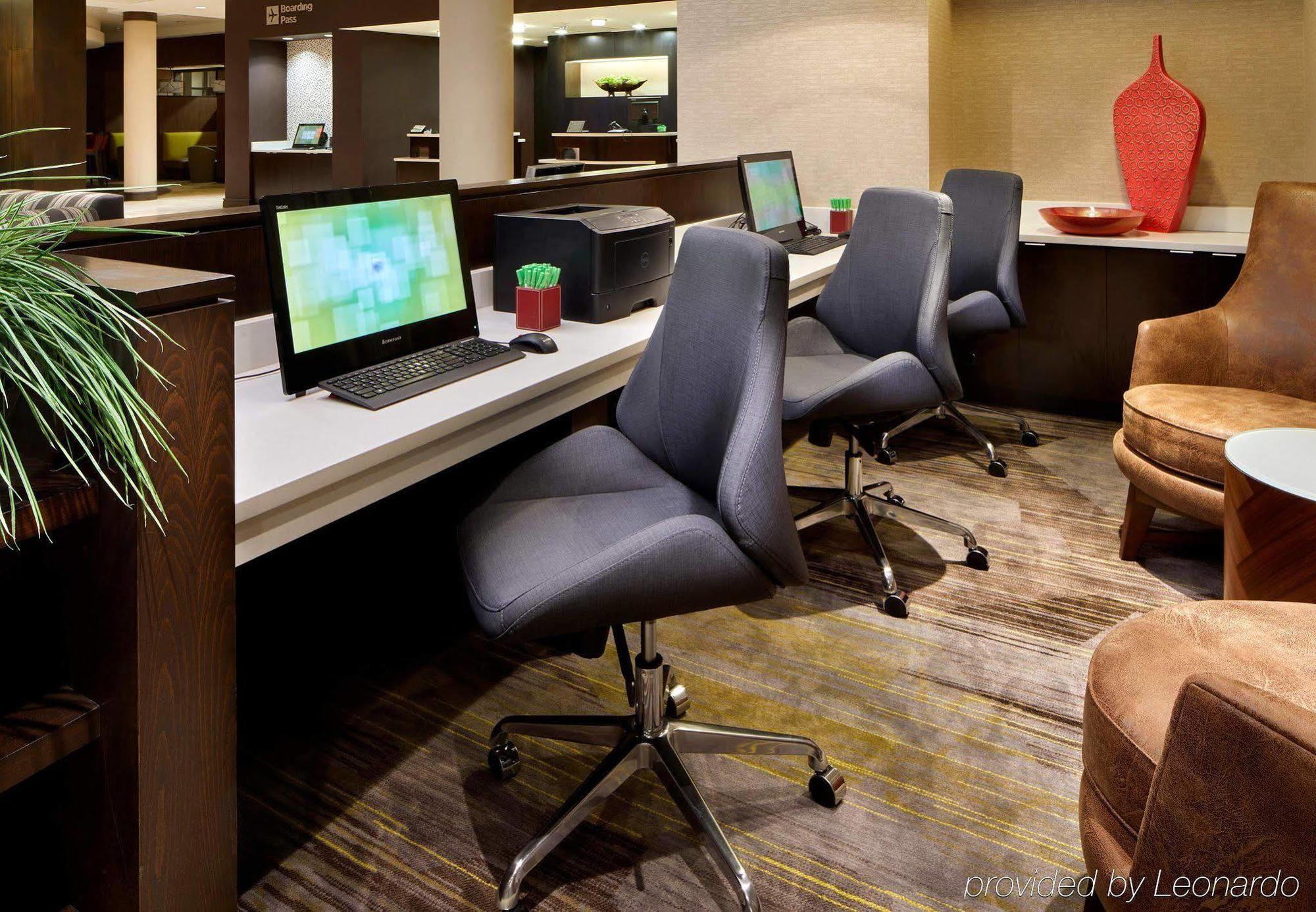 Courtyard By Marriott San Antonio Six Flags At The Rim Exterior foto